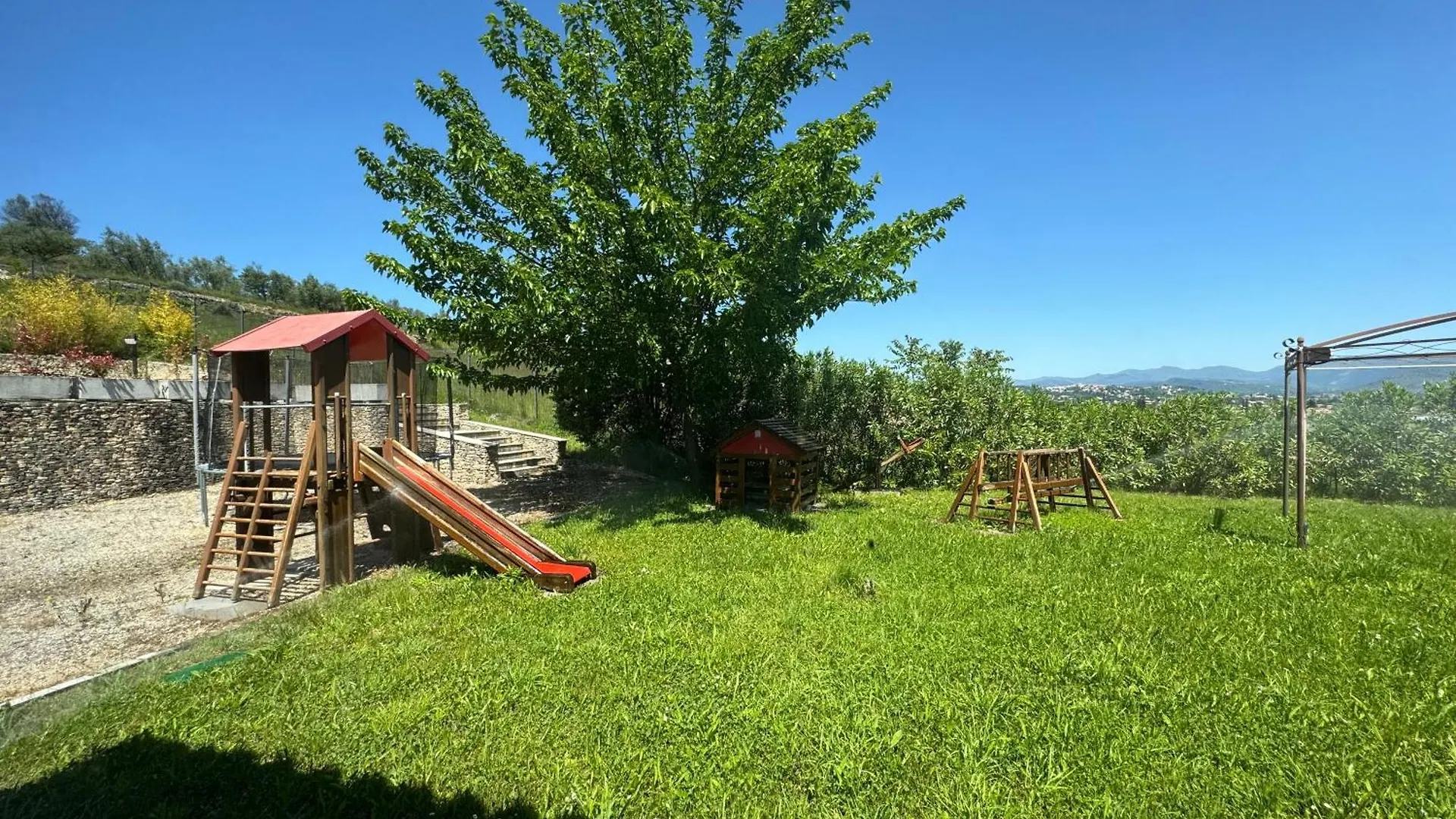 Villa Olivera Saint-Sernin  فرنسا